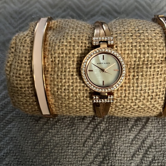 Anne Kline Four piece watch set - Picture 2 of 8